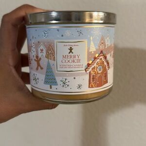 Bath & Body Works‎ Merry Cookie 3 Wick Candle Fragrance: MERRY COOKIE NEW